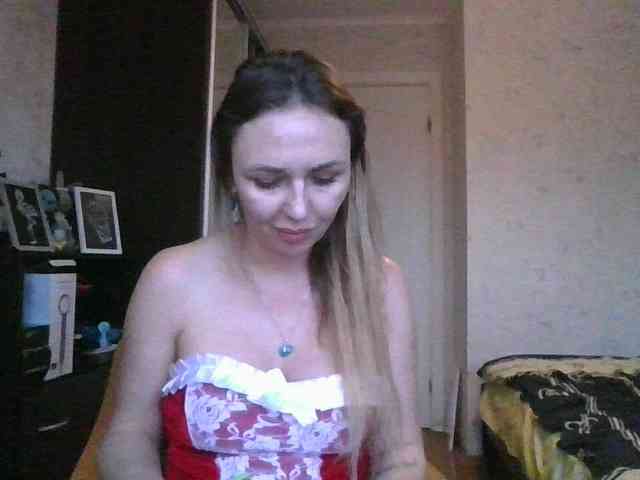 CuteFngelina CuteFngelina