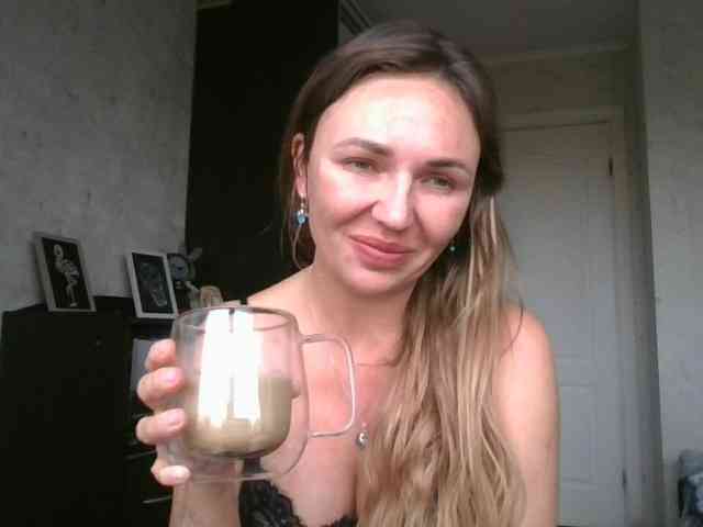CuteAngelina webcam