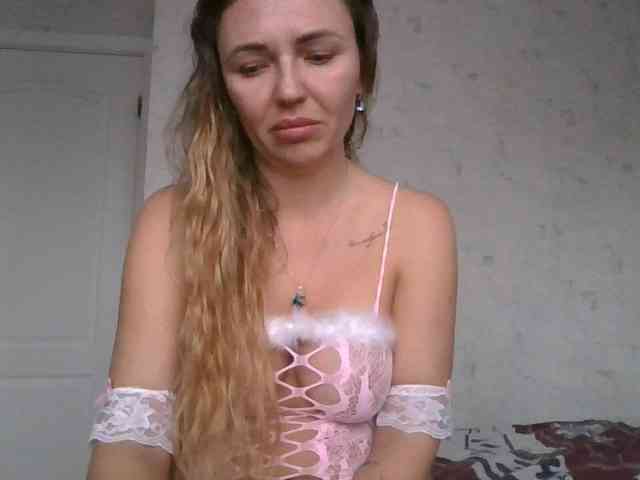 CuteFngelina CuteFngelina