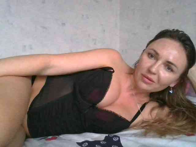 CuteAngelina webcam