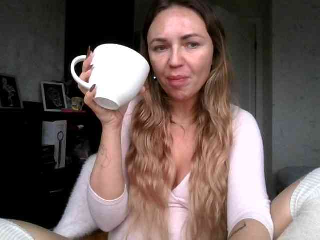 CuteAngelina webcam