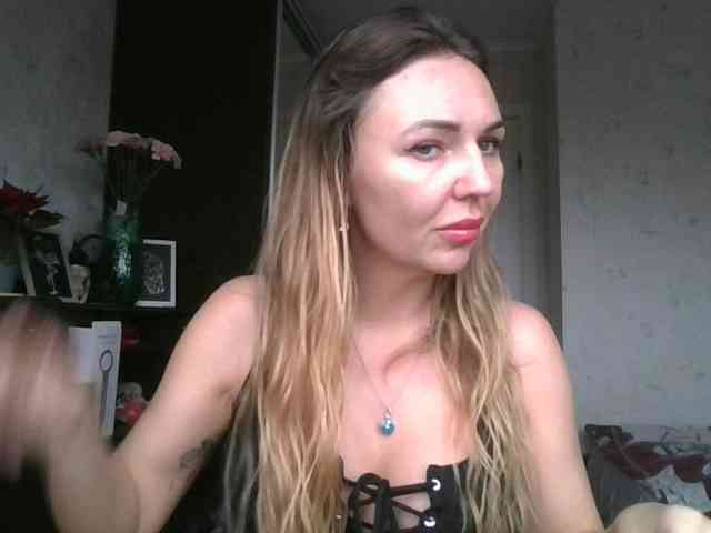 CuteFngelina CuteFngelina