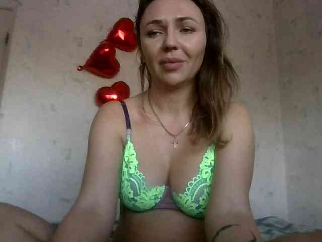 CuteAngelina webcam