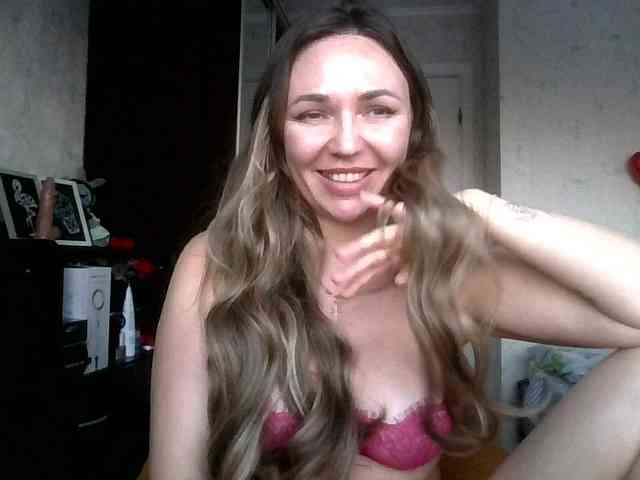 CuteFngelina CuteFngelina