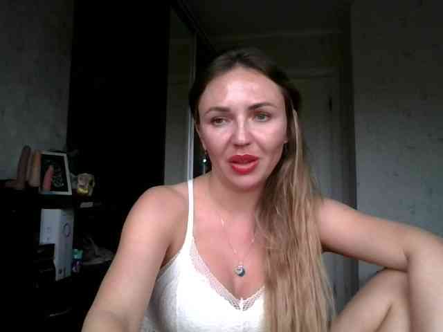 CuteAngelina webcam