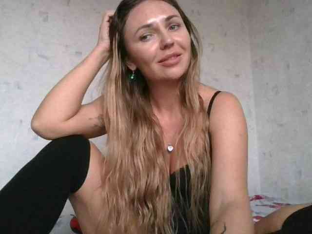 CuteAngelina webcam