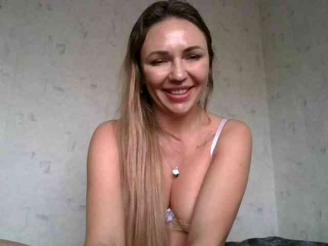 CuteAngelina webcam