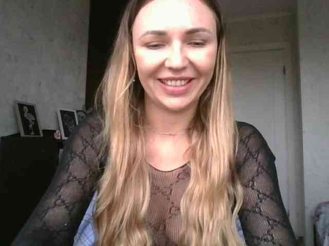 CuteAngelina webcam