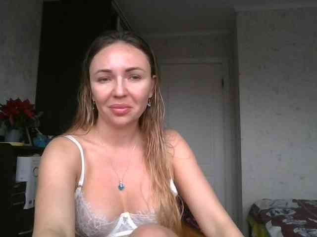 CuteAngelina webcam