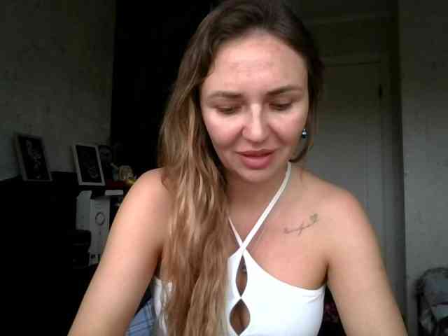 CuteAngelina webcam