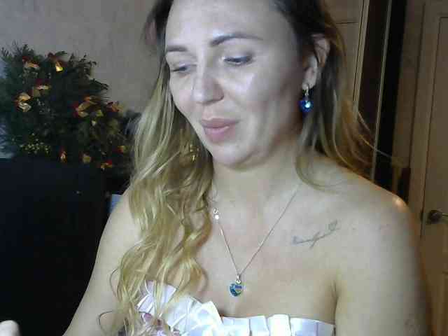 CuteFngelina CuteFngelina