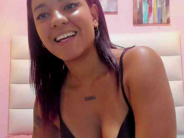 Leylaa1 Live Webcam on BongaCams Leylaa1 Live Webcam on BongaCams