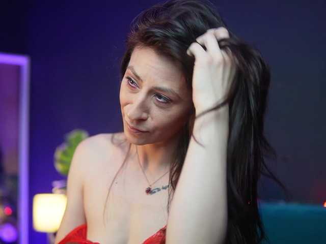 RubyRya's BongaCams show and profile