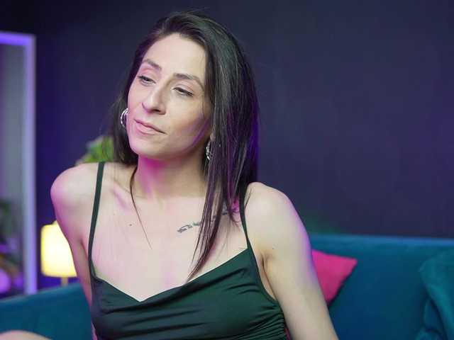 RubyRya's BongaCams show and profile