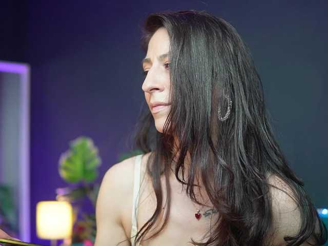 RubyRya's BongaCams show and profile