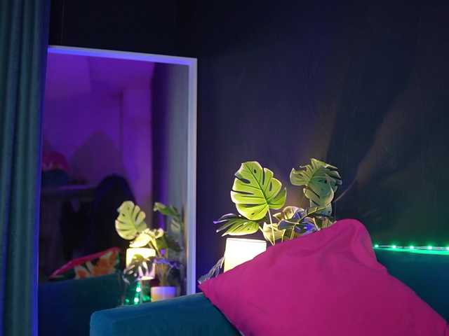 RubyRya's BongaCams show and profile