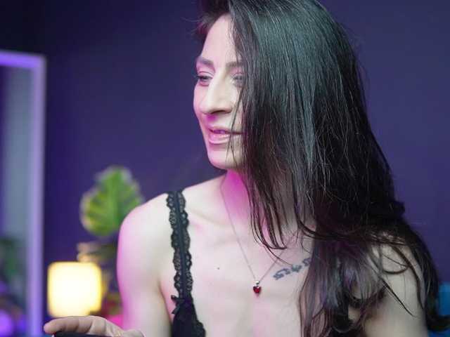 RubyRya's BongaCams show and profile