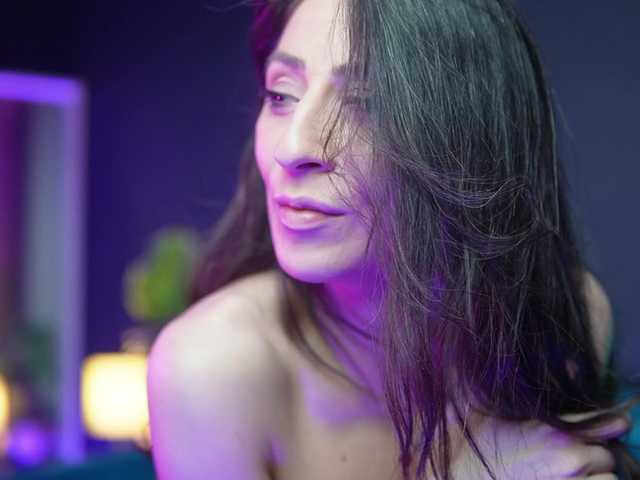 RubyRya's BongaCams show and profile