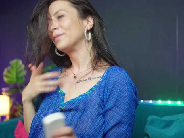 RubyRya's BongaCams show and profile