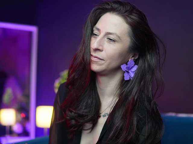 RubyRya's BongaCams show and profile