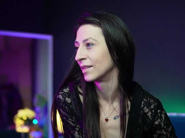 RubyRya's BongaCams show and profile