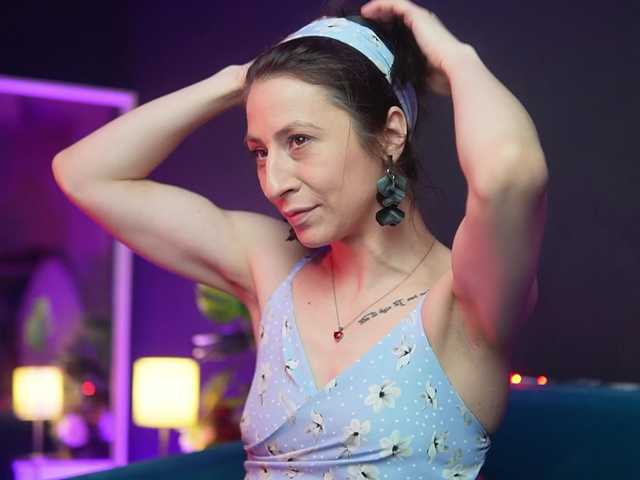 RubyRya's BongaCams show and profile