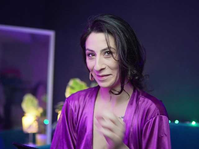 RubyRya's BongaCams show and profile