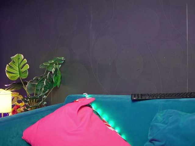 RubyRya's BongaCams show and profile