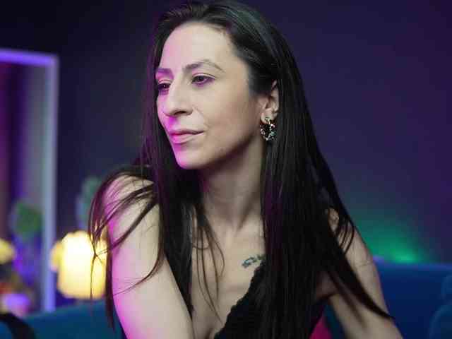 RubyRya Live Webcam on BongaCams