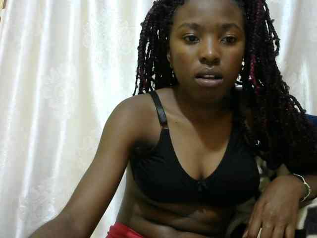 Petitepussie Petitepussie