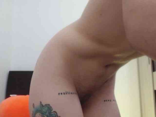 SherryBlossom webcam