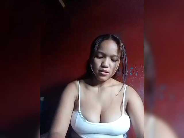 Vaninah's BongaCams show and profile