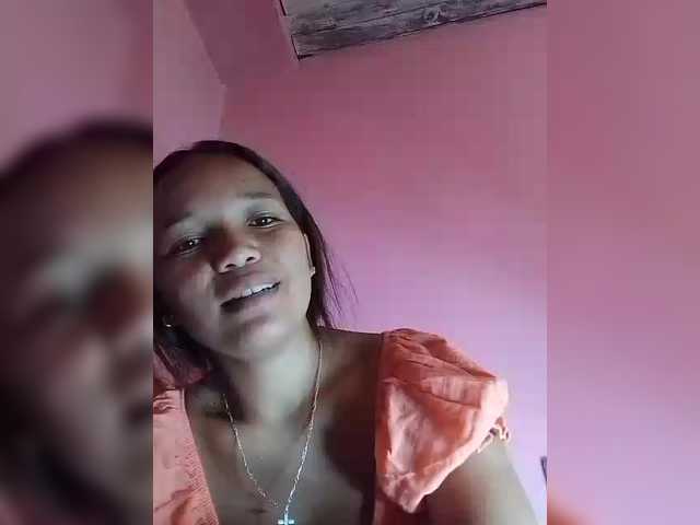 Vaninah's BongaCams show and profile