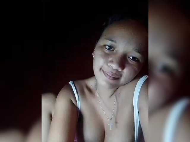 Vaninah's BongaCams show and profile