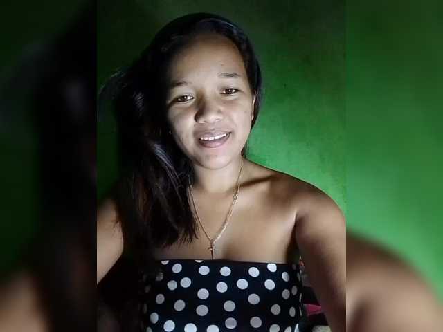 Vaninah's BongaCams show and profile