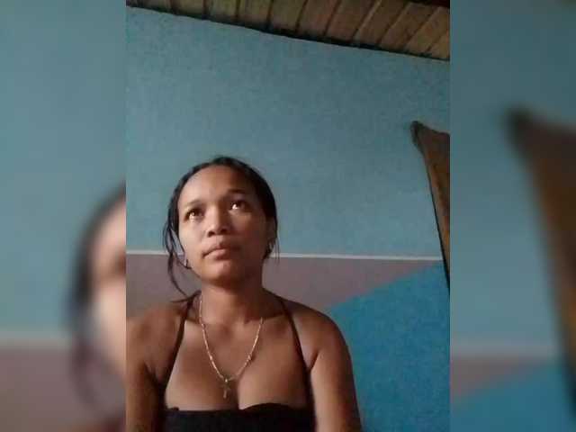 Vaninah's BongaCams show and profile