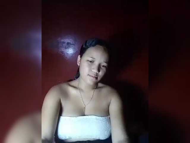 Vaninah Live Cam and Statistics on UnifiedCams