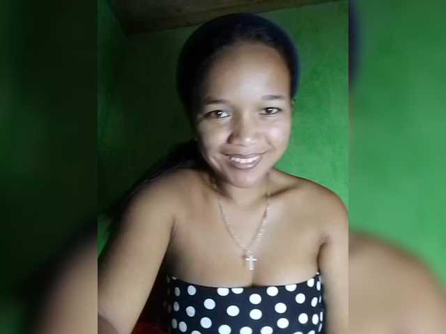 Vaninah's BongaCams show and profile