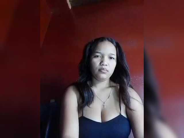 Vaninah's BongaCams show and profile