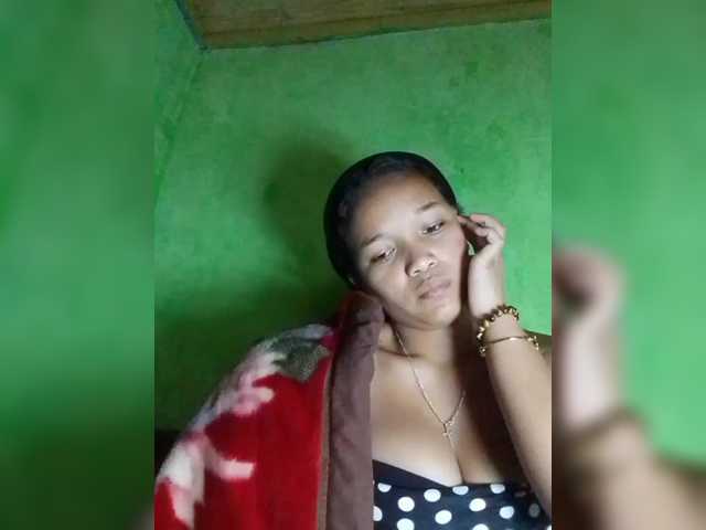 Vaninah's BongaCams show and profile