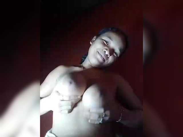 Vaninah Live Cam on BongaCams