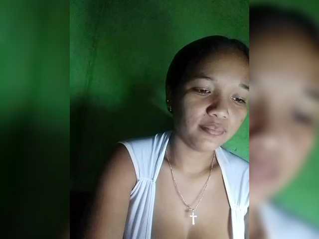 Vaninah's BongaCams show and profile