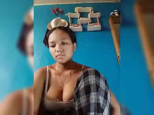 Vaninah webcam