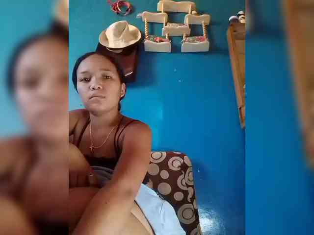 Vaninah webcam