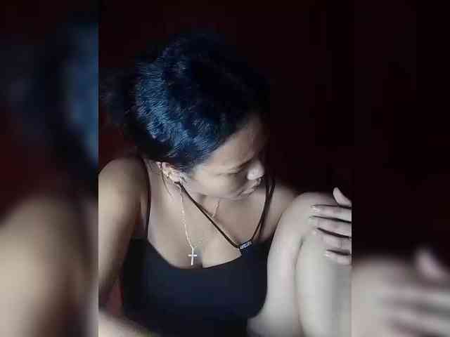 Vaninah Live Webcam on BongaCams