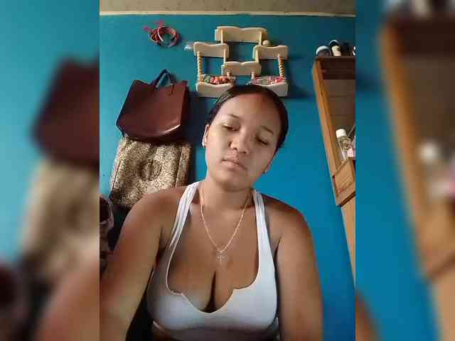 Vaninah webcam