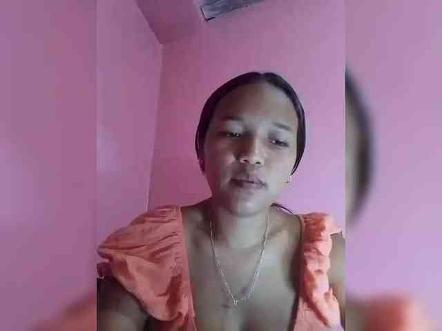 Vaninah Live Webcam on BongaCams