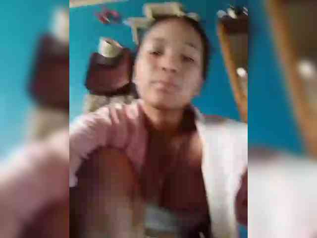 Vaninah webcam