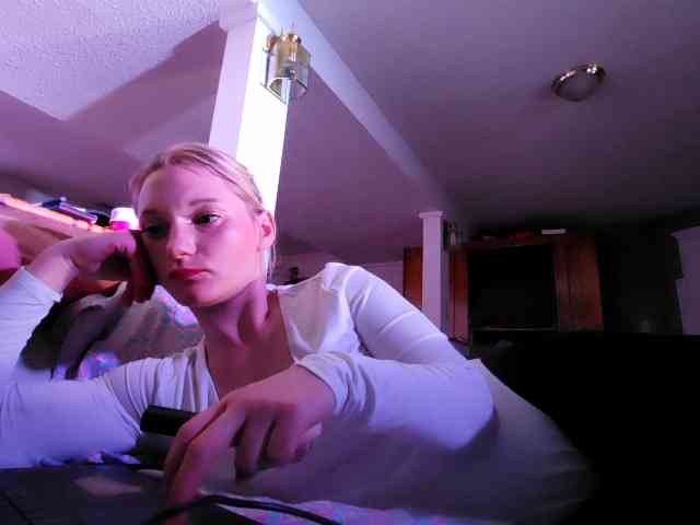 Bellateal webcam