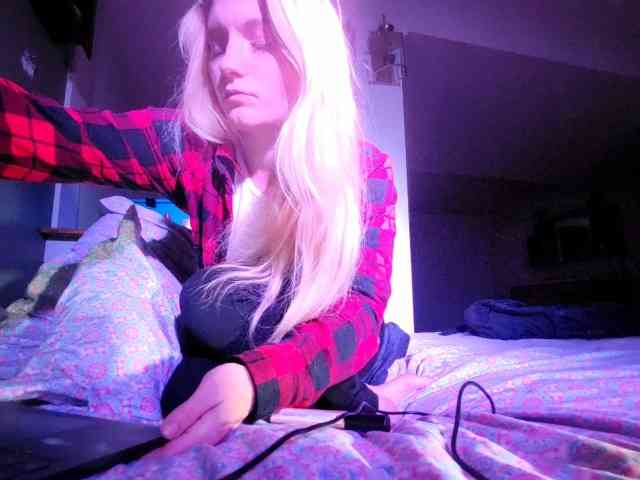 Bellateal webcam